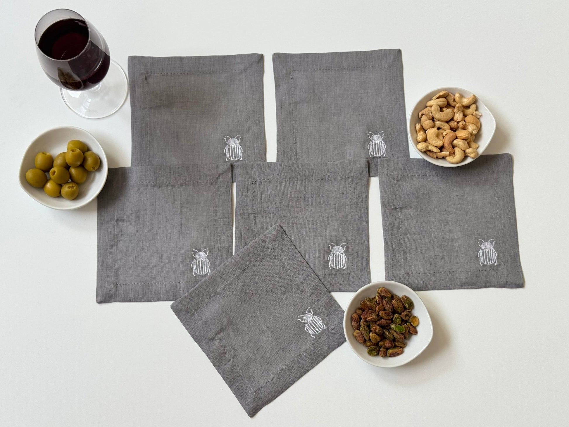 Servilletas Cocktail Escarabajo Lino Gris (Set 6 piezas)