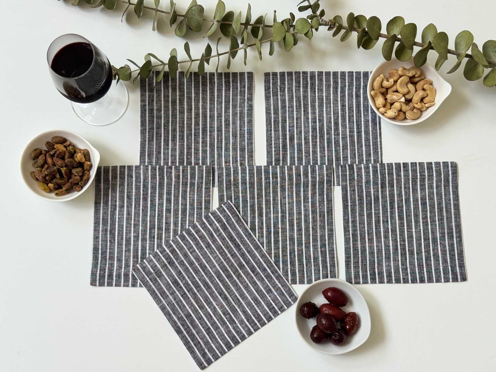 Servilletas Cocktail Rayas Lino Carbón (Set 6 piezas)