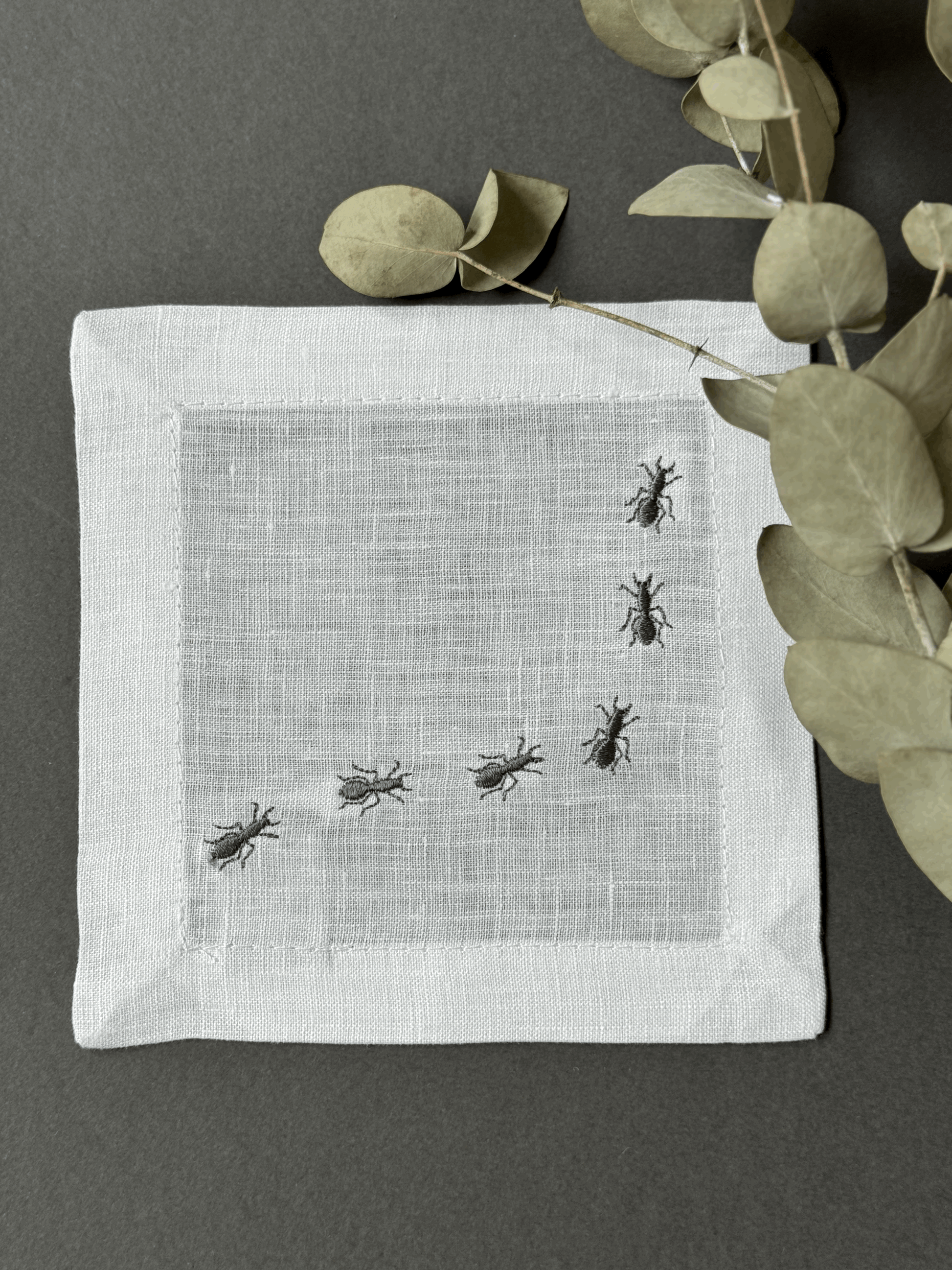 Servilletas Cocktail Hormigas Lino Blanco (Set 6 piezas)